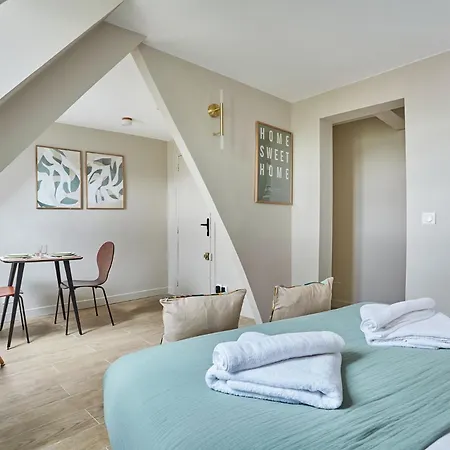 Charming Center Of Le Marais By Prestige