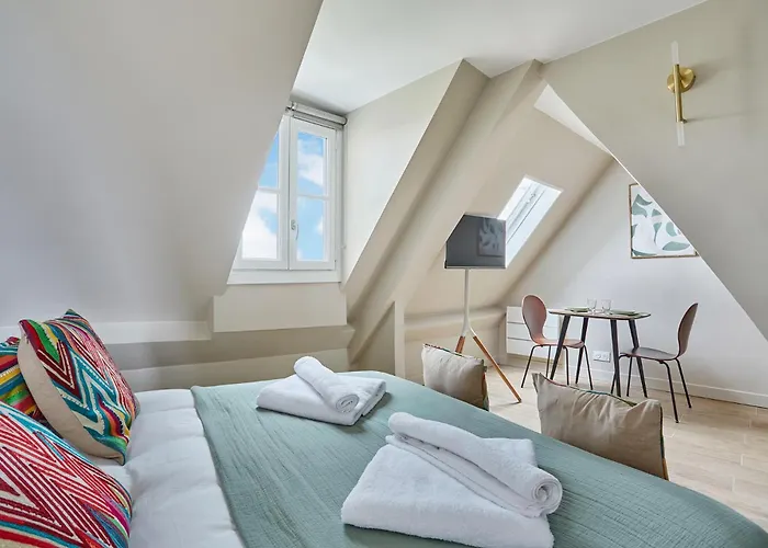 Charming Center Of Le Marais By Prestige París